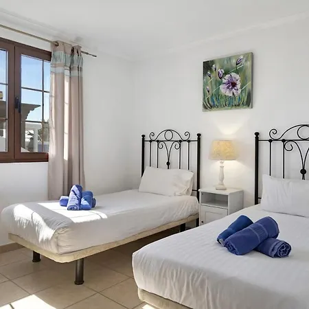 Сasa de vacaciones Casa Elian *