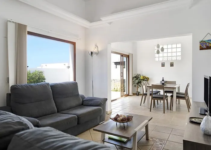 Casa Elian 펜션 플라야블랑카